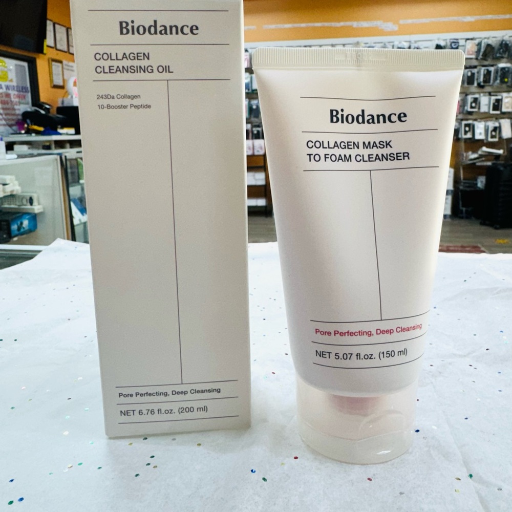 Biodance Collagen Cleansing Oil and Mask - White
